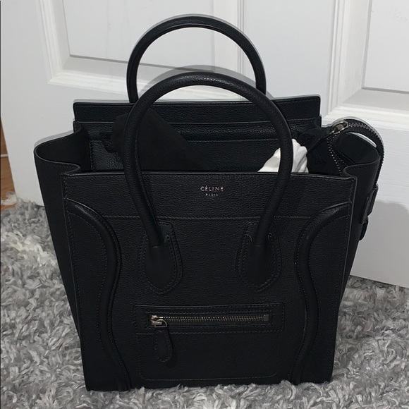 SOLD 💥Luggage micro black minor defect - Picture 3 of 9